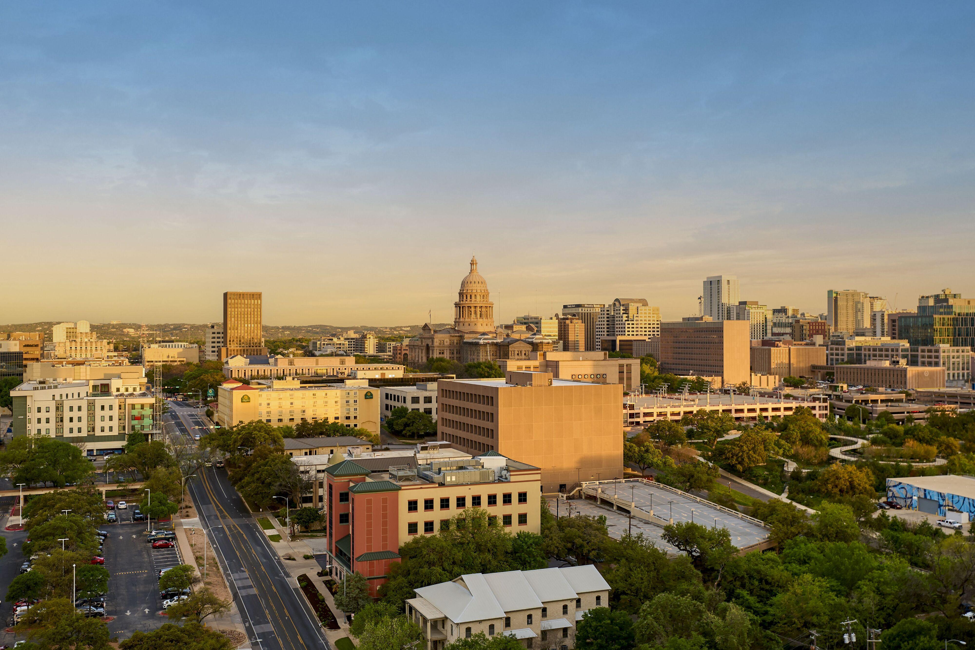 Downright Austin, A Renaissance Hotel Esterno foto
