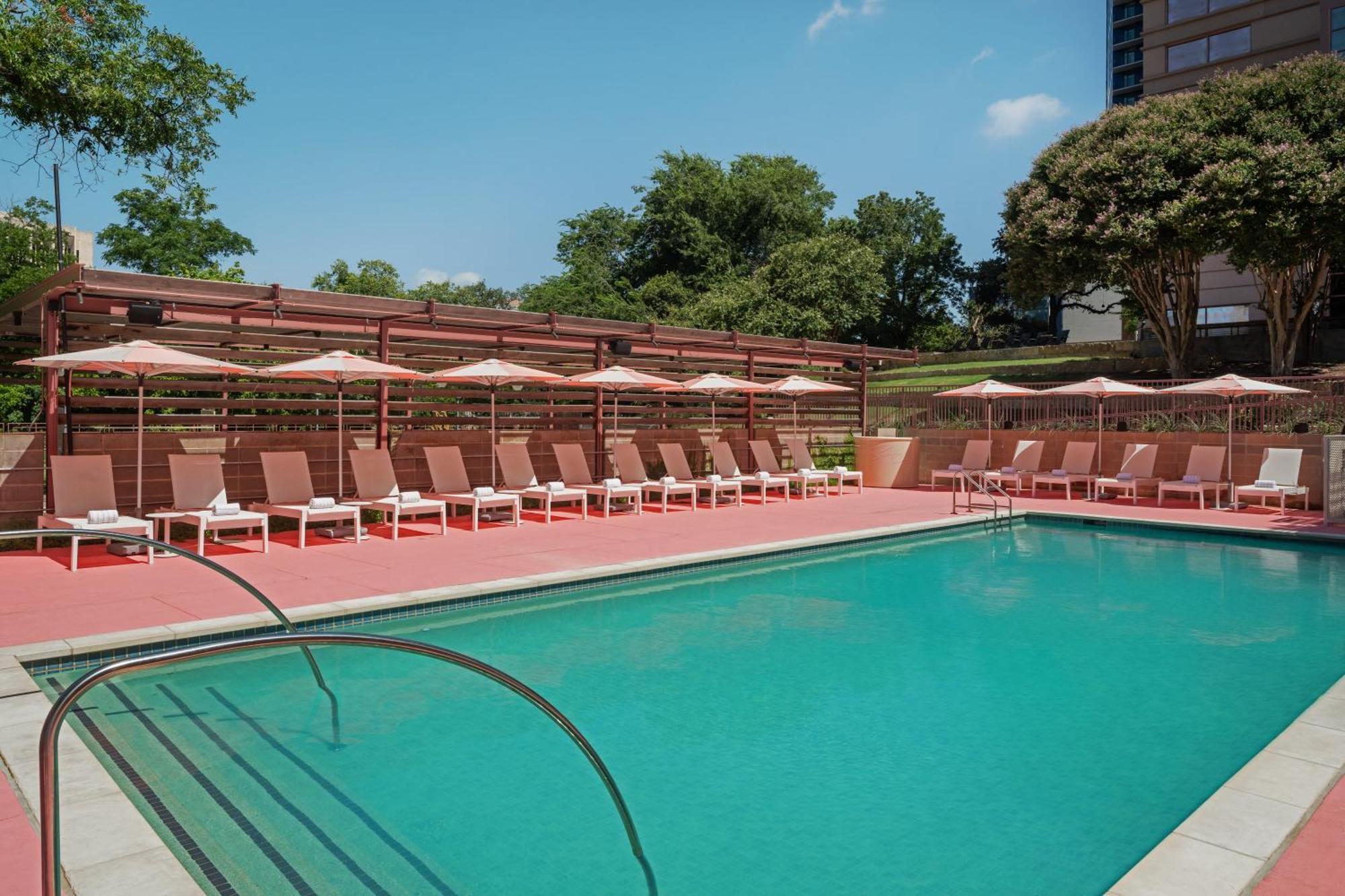 Downright Austin, A Renaissance Hotel Esterno foto