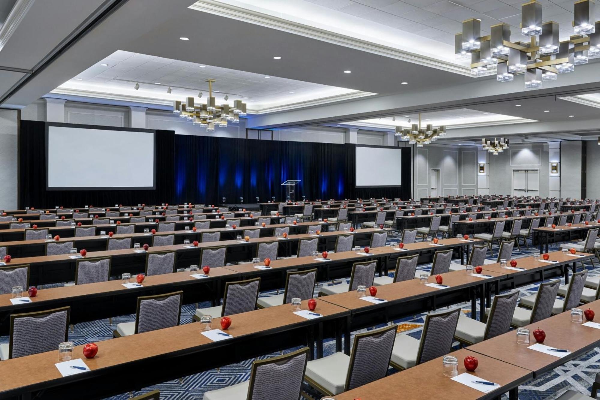 Downright Austin, A Renaissance Hotel Esterno foto