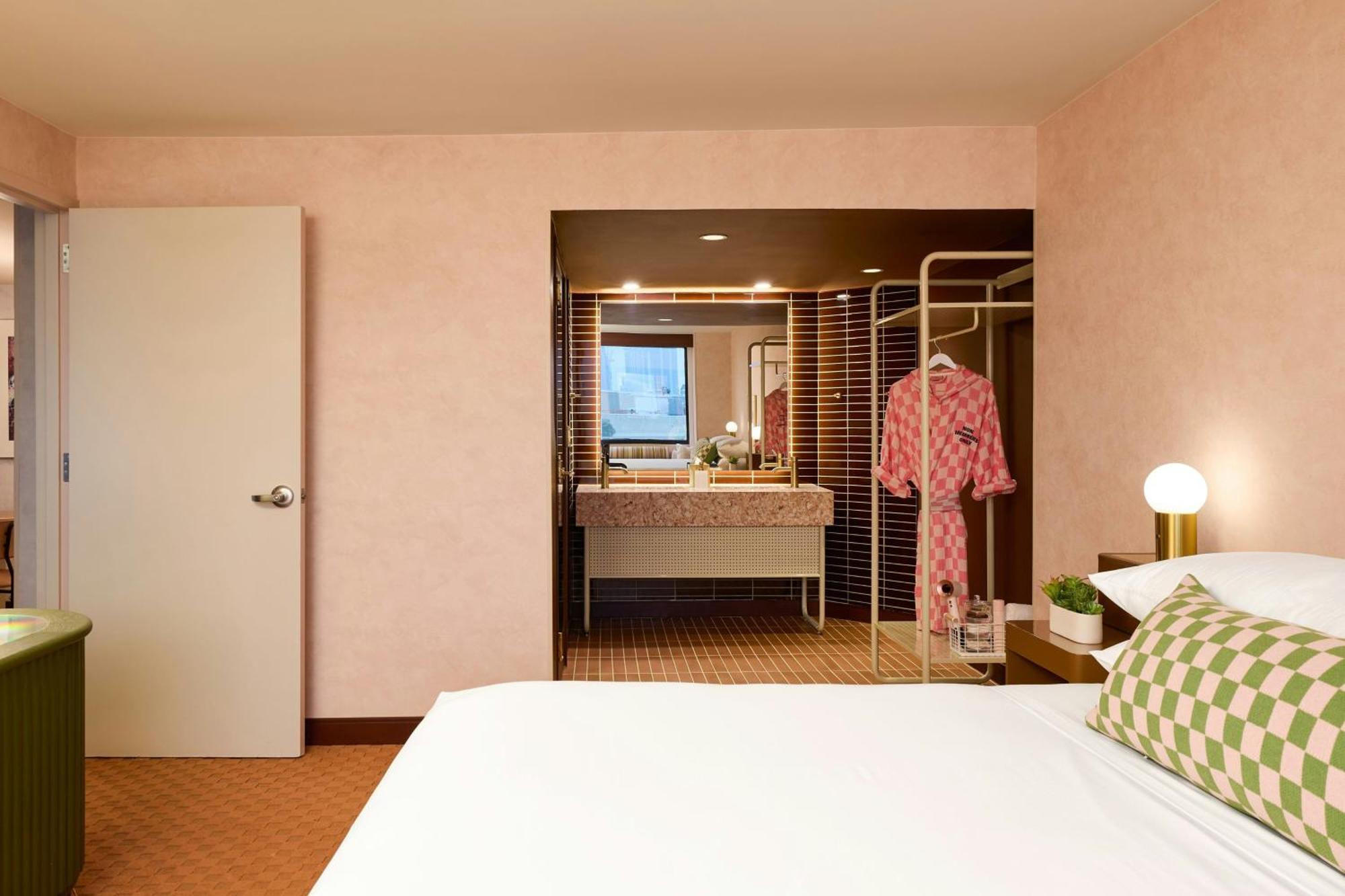 Downright Austin, A Renaissance Hotel Esterno foto